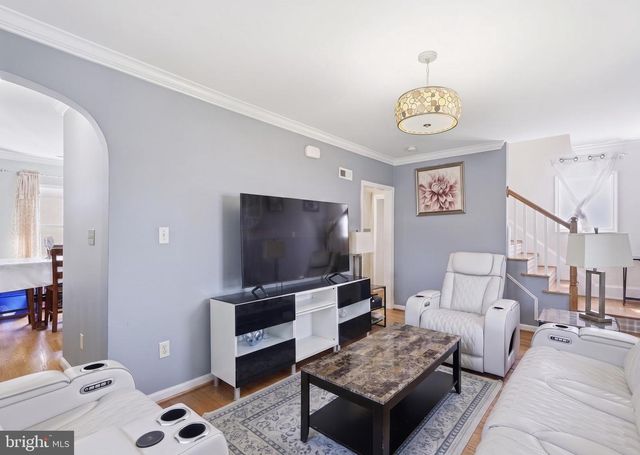601 GRAY AVE, Winchester, VA 22601