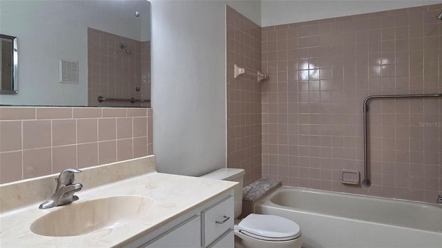 2229 AMERICUS BOULEVARD W 7, Clearwater, FL 33763