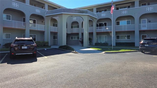 2229 AMERICUS BOULEVARD W 7, Clearwater, FL 33763