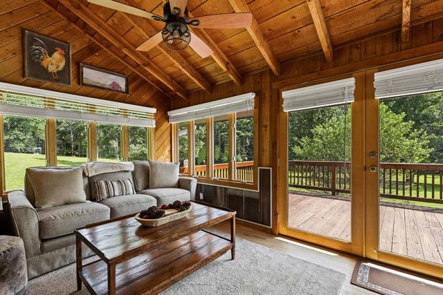 167 Halls Hidden Cove, Suches, GA 30572