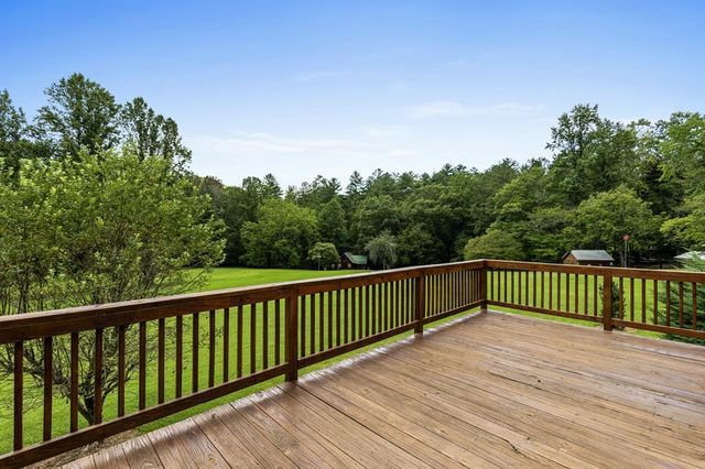 167 Halls Hidden Cove, Suches, GA 30572