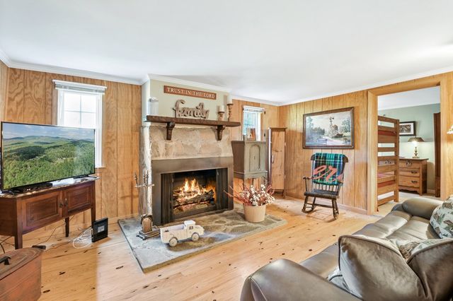 167 Halls Hidden Cove, Suches, GA 30572