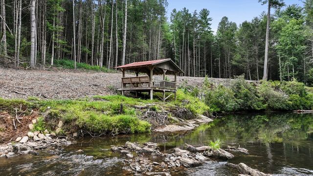 167 Halls Hidden Cove, Suches, GA 30572