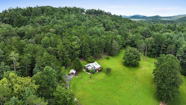 167 Halls Hidden Cove, Suches, GA 30572