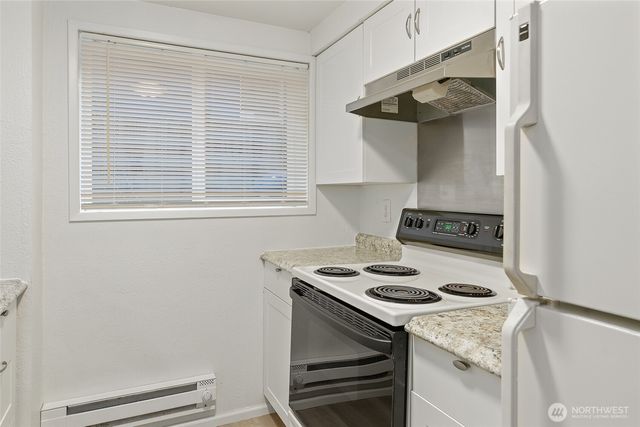 6110 8th Avenue NW, Seattle, WA 98107
