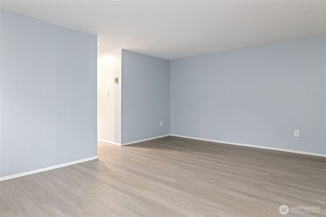 6110 8th Avenue NW, Seattle, WA 98107