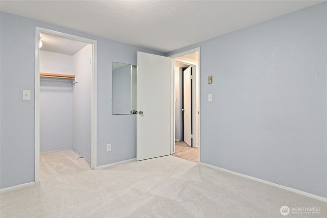 6110 8th Avenue NW, Seattle, WA 98107