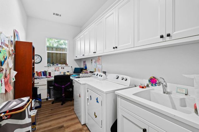 1120 Richard Road, Hollister, CA 95023