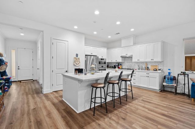 1120 Richard Road, Hollister, CA 95023