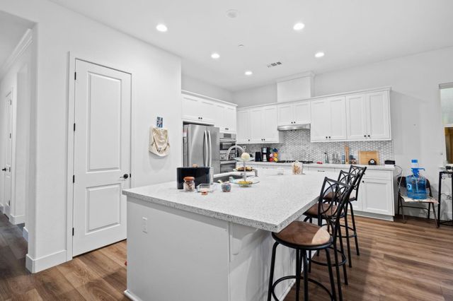 1120 Richard Road, Hollister, CA 95023