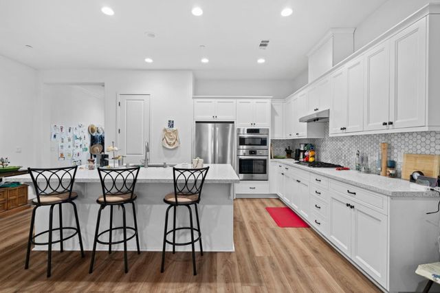 1120 Richard Road, Hollister, CA 95023