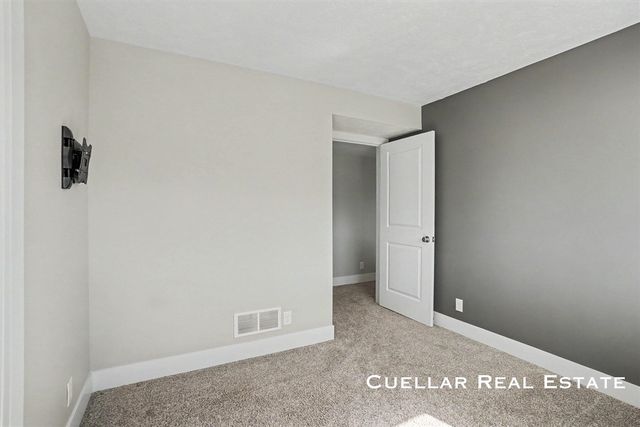 250 Ira Spring Road, Holland, MI 49423