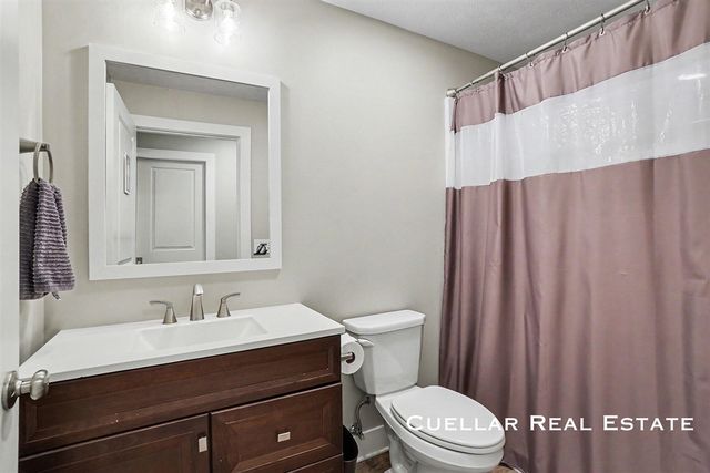 250 Ira Spring Road, Holland, MI 49423