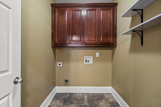 1038 Crosswinds Drive, Midland, GA 31820