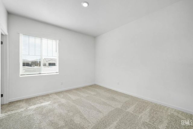 5122 Ivory Gull Street, Bakersfield, CA 93306