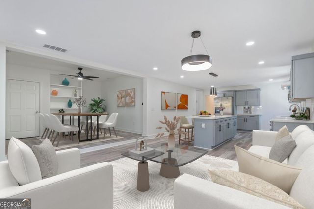 2624 NW Peyton Road, Atlanta, GA 30318