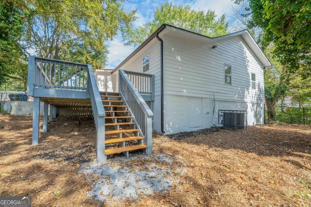 2624 NW Peyton Road, Atlanta, GA 30318