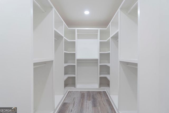 2624 NW Peyton Road, Atlanta, GA 30318