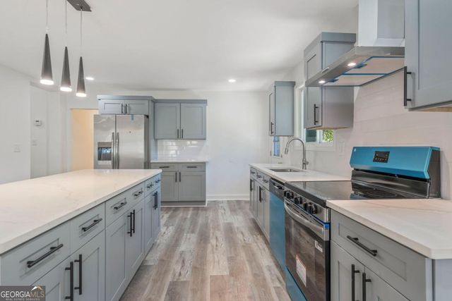 2624 NW Peyton Road, Atlanta, GA 30318