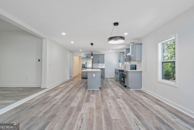 2624 NW Peyton Road, Atlanta, GA 30318