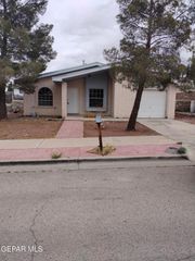 11753 SCOTT SIMPSON Drive, El Paso, TX 79936