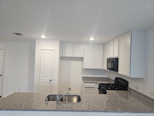 7966 Gus Wilson Drive, Mckinney, TX 75071