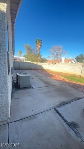 650 Freeburg Place, Las Vegas, NV 89123