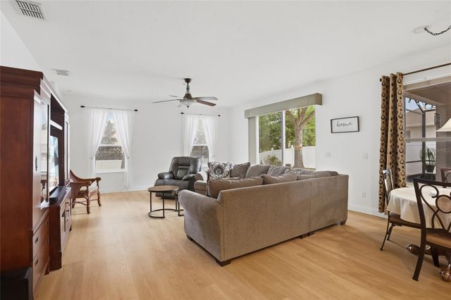 3014 ZANDER DRIVE, Grand Island, FL 32735