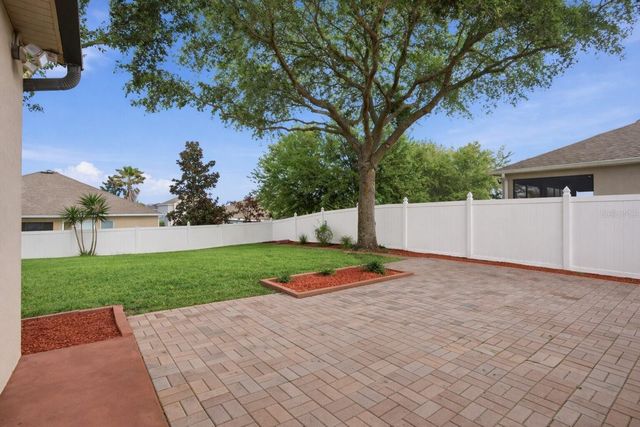 3014 ZANDER DRIVE, Grand Island, FL 32735