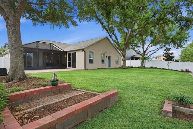 3014 ZANDER DRIVE, Grand Island, FL 32735