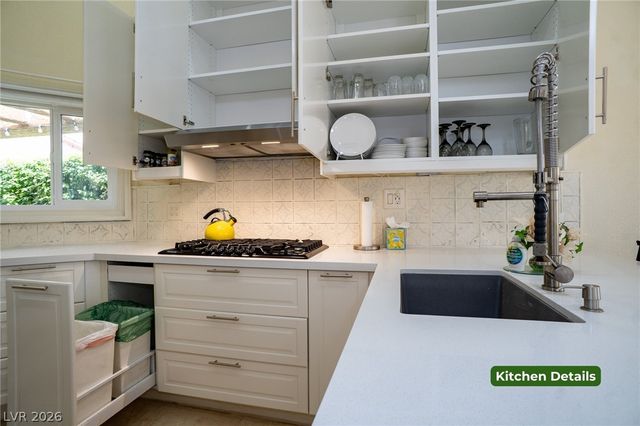 7205 Mission Hills Drive, Las Vegas, NV 89113