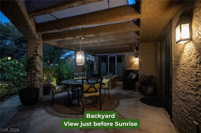 7205 Mission Hills Drive, Las Vegas, NV 89113