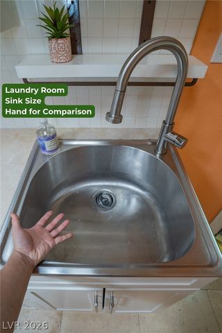 7205 Mission Hills Drive, Las Vegas, NV 89113