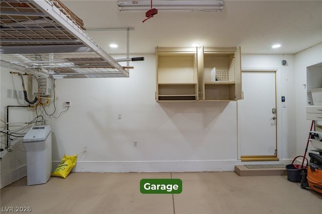 7205 Mission Hills Drive, Las Vegas, NV 89113