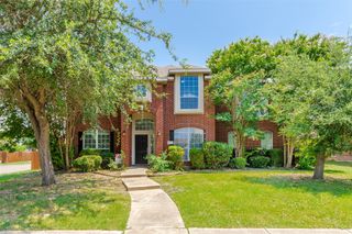 6902 Amesbury Lane, Rowlett, TX 75089