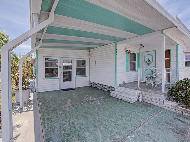701 SUGAR PALM STREET, Largo, FL 33778