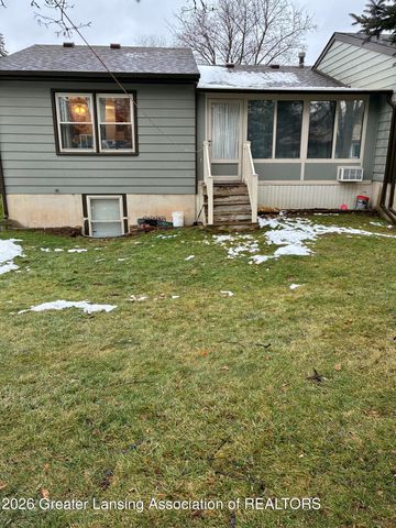 513 N Scott Street, Dewitt, MI 48820