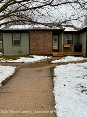 513 N Scott Street, Dewitt, MI 48820