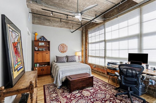 204 Travis Street 4E, Houston, TX 77002