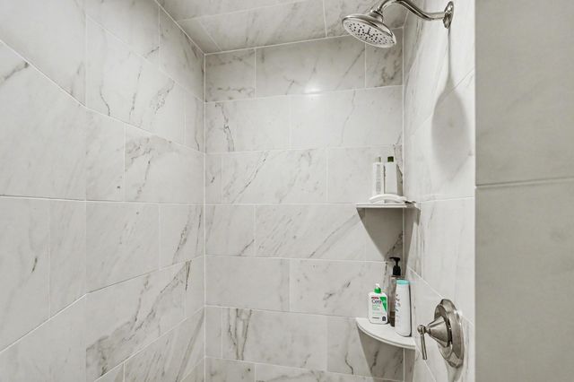 204 Travis Street 4E, Houston, TX 77002