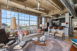 204 Travis Street 4E, Houston, TX 77002