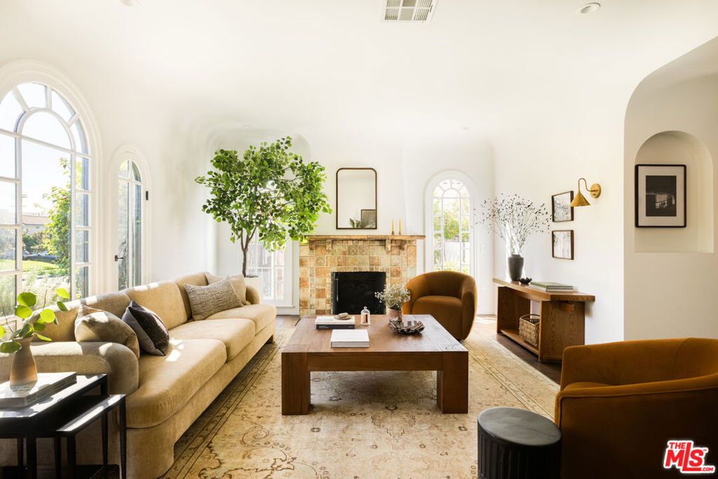 215 N Gower Street, Los Angeles, CA 90004 — photo 5