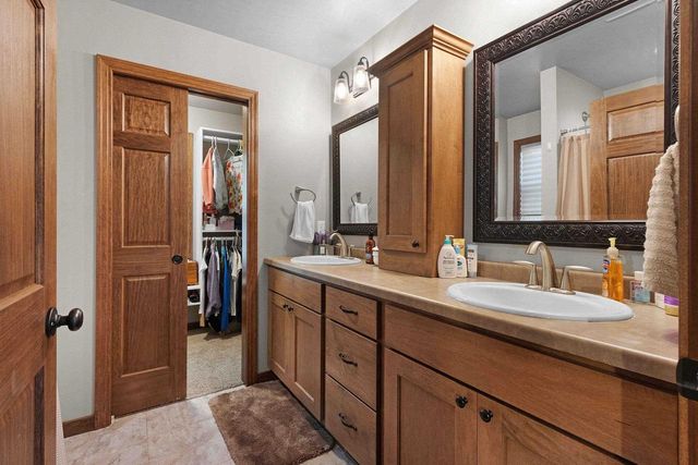 1480 BIRCH HILL LANE, Shawano, WI 54166