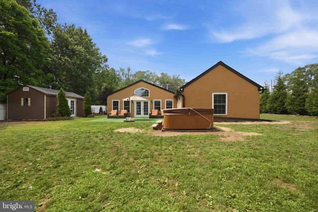228 BRIDGE ST, Collegeville, PA 19426