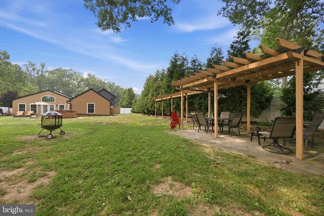 228 BRIDGE ST, Collegeville, PA 19426