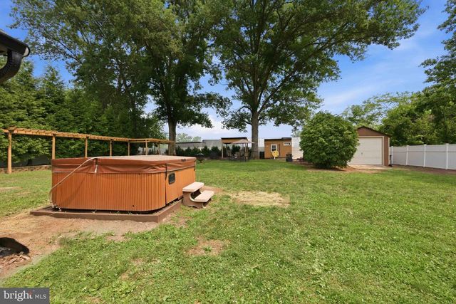 228 BRIDGE ST, Collegeville, PA 19426