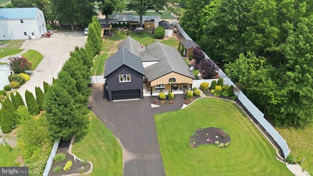 228 BRIDGE ST, Collegeville, PA 19426