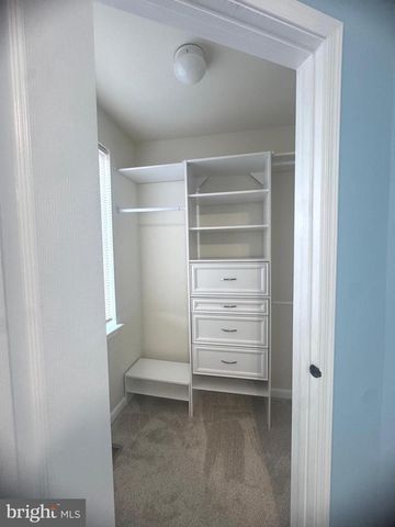 42880 PAMPLIN, Chantilly, VA 20152