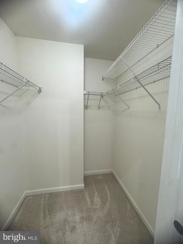 42880 PAMPLIN, Chantilly, VA 20152