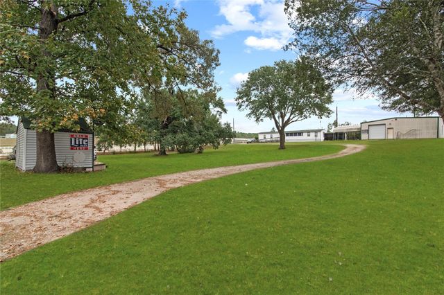 36301 Fm 149 Road, Pinehurst, TX 77362